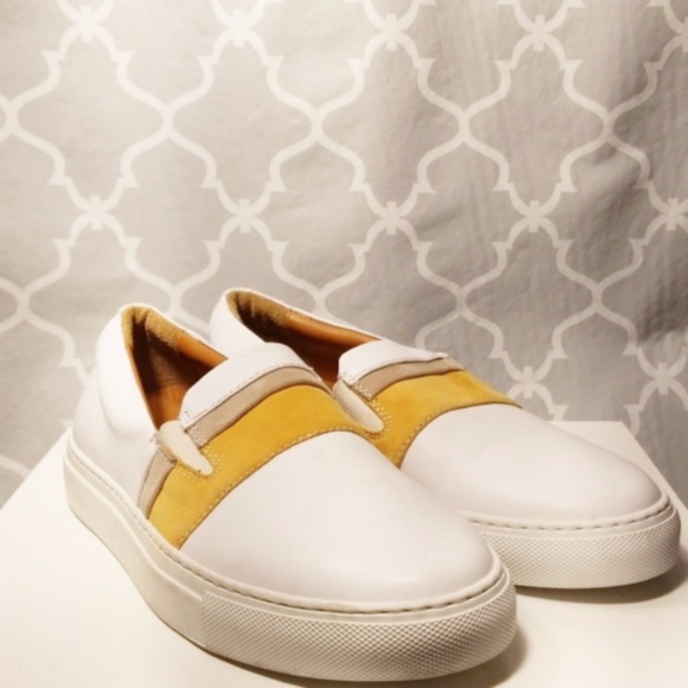Frye loafers